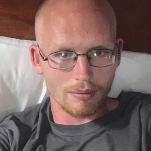 Meet your Posher, Josh